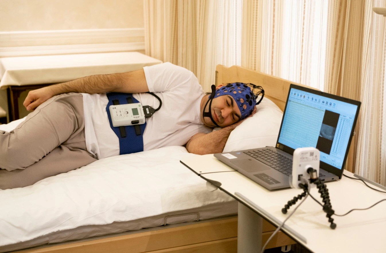 Электроэнцефалография (ЭЭГ) с видеомониторингом на дому